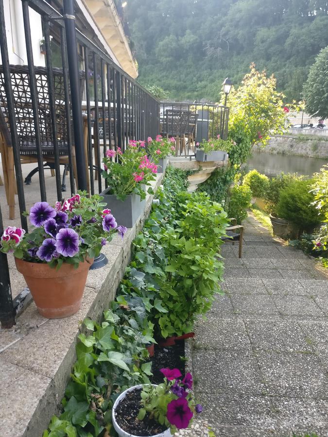 Hotel Restaurant Charbonnel Brantome Exterior photo